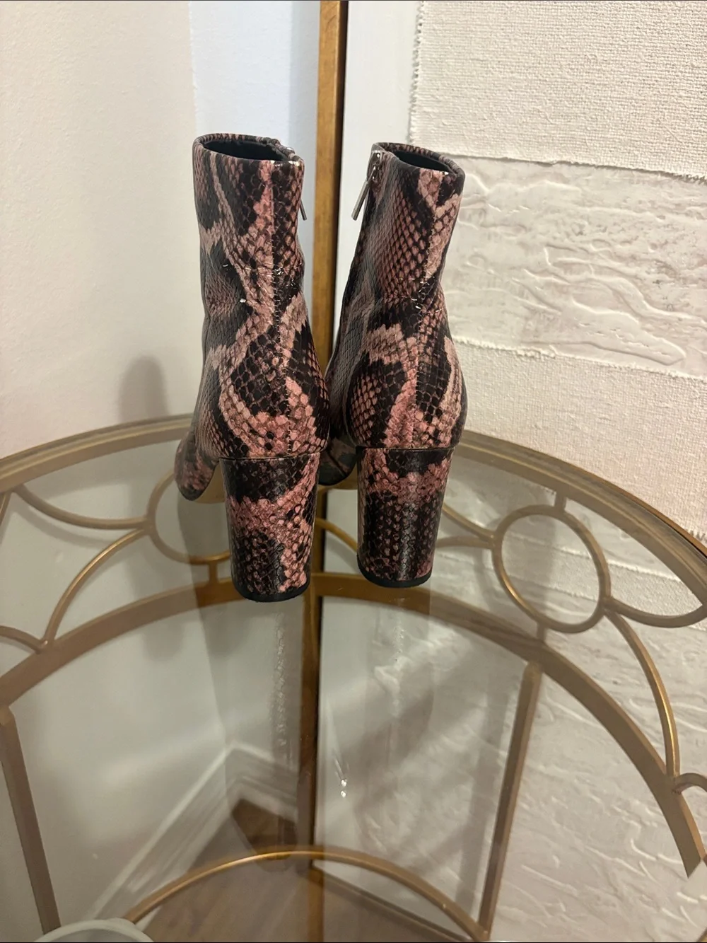 Marc Fisher fashionable pink